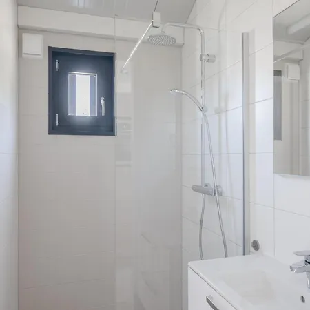 Sustainable On The Brielse Meer Holiday home Zwartewaal